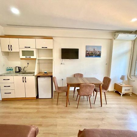 Taksim Newaz Hotel Istanboel Buitenkant foto