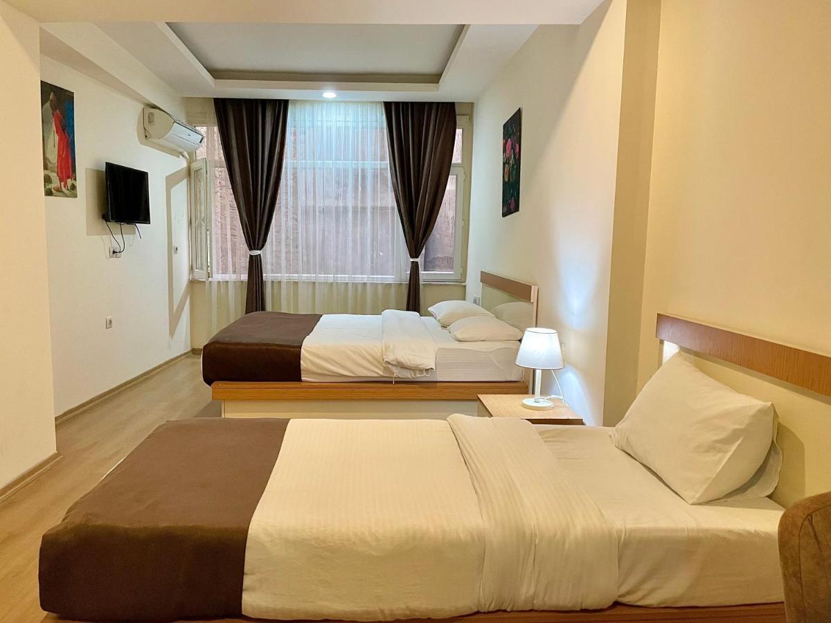 Taksim Newaz Hotel Istanboel Buitenkant foto